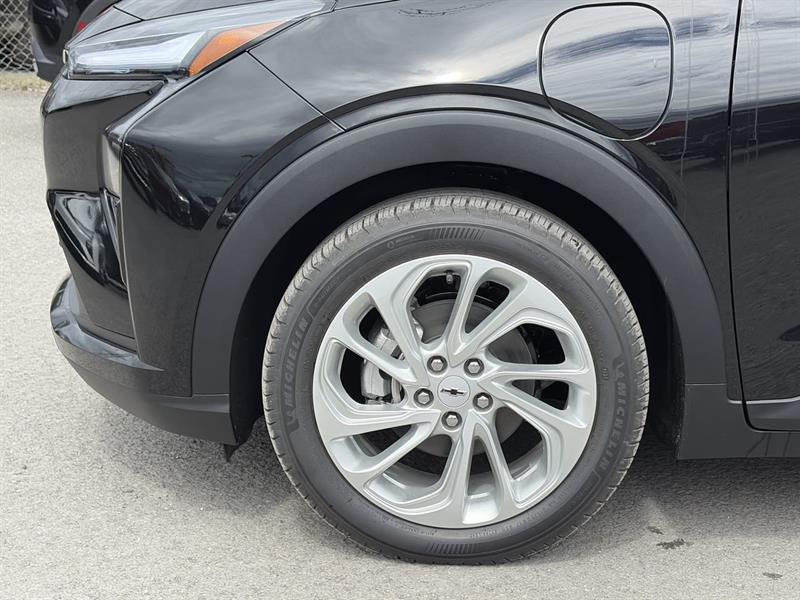 chevrolet Bolt 2027 - 18