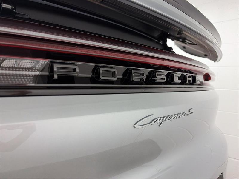 porsche Cayenne 2024 - 12