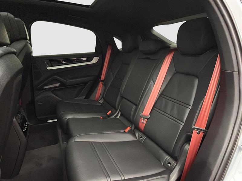 porsche Cayenne 2024 - 25