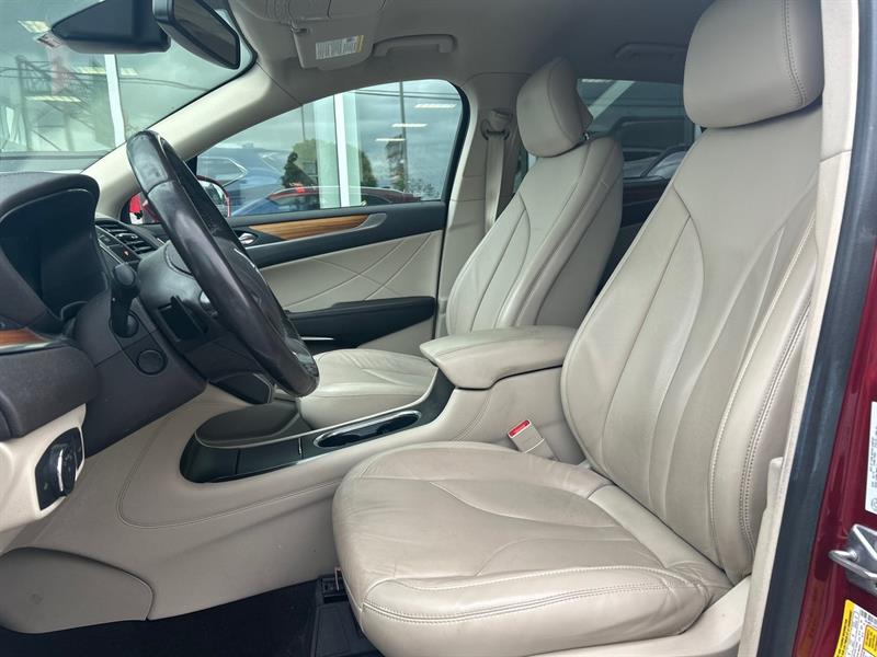 lincoln MKC 2019 - 11