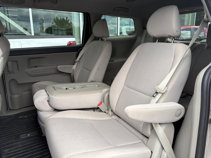 kia Sedona 2019 - 13