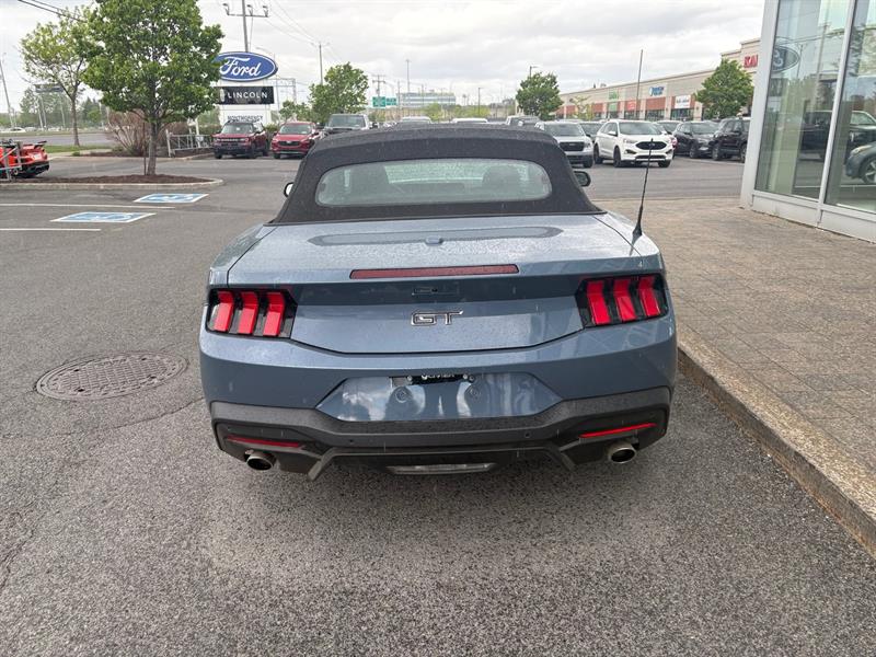 ford Mustang Convertible 2025 - 9