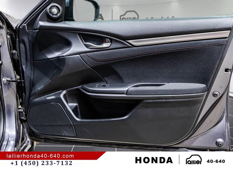 honda Civic Sedan 2018 - 17