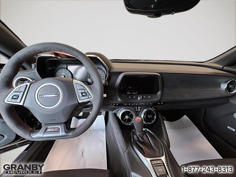 chevrolet Camaro 2021 - 10
