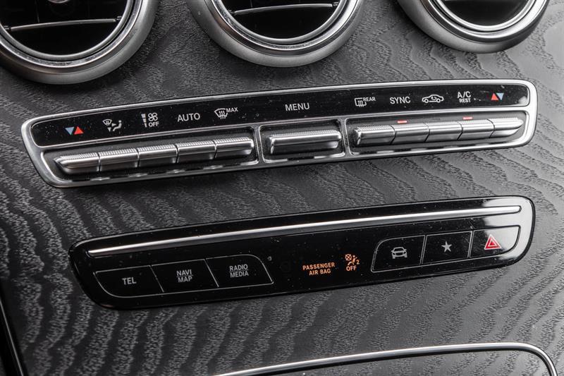 2022 Mercedes-Benz GLC - Image 33