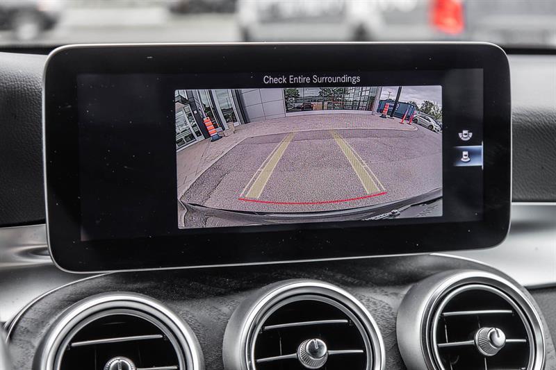 2022 Mercedes-Benz GLC - Image 36