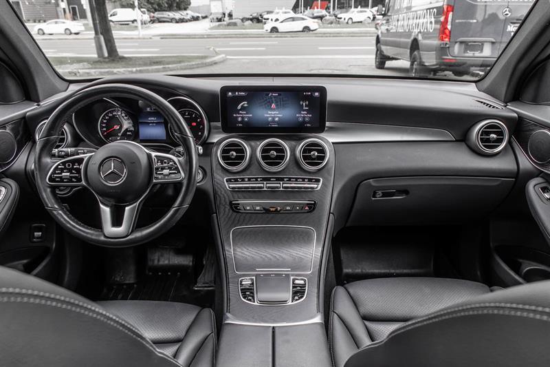 2022 Mercedes-Benz GLC - Image 40