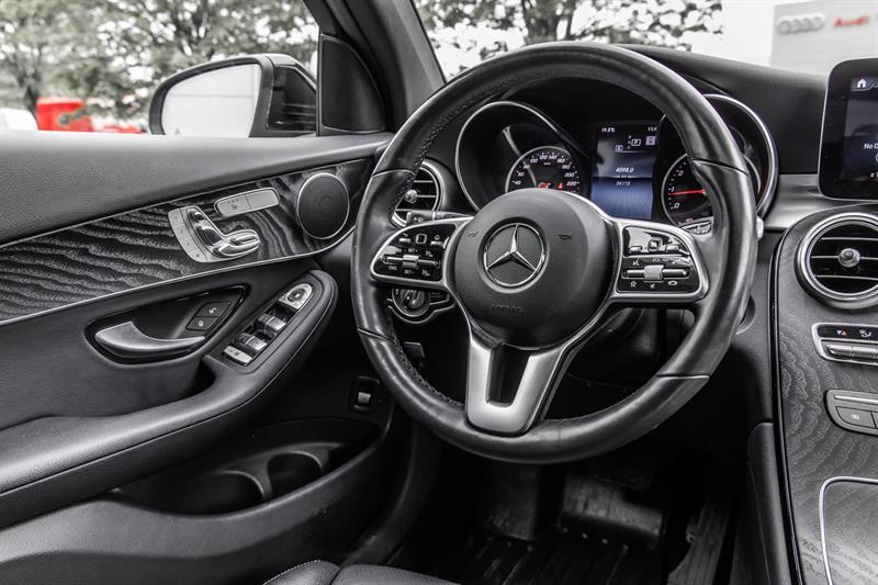 2022 Mercedes-Benz GLC - Image 41