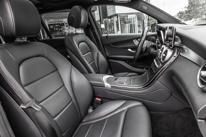 2022 Mercedes-Benz GLC - Image 43