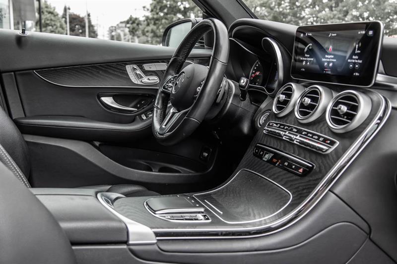 2022 Mercedes-Benz GLC - Image 44