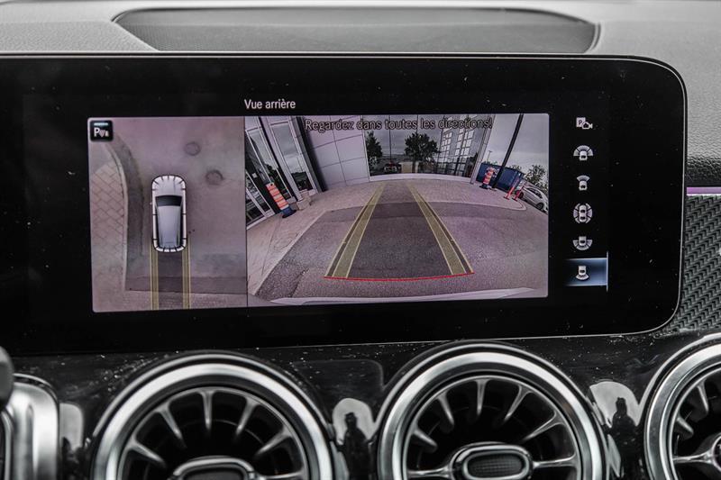 2023 Mercedes-Benz GLB - Image 33