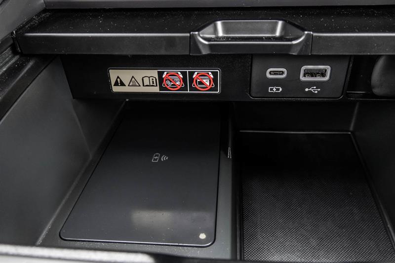 2025 Lexus RX - Image 31