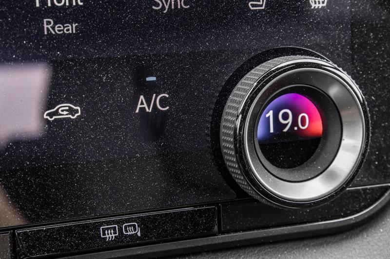 2025 Lexus RX - Image 34
