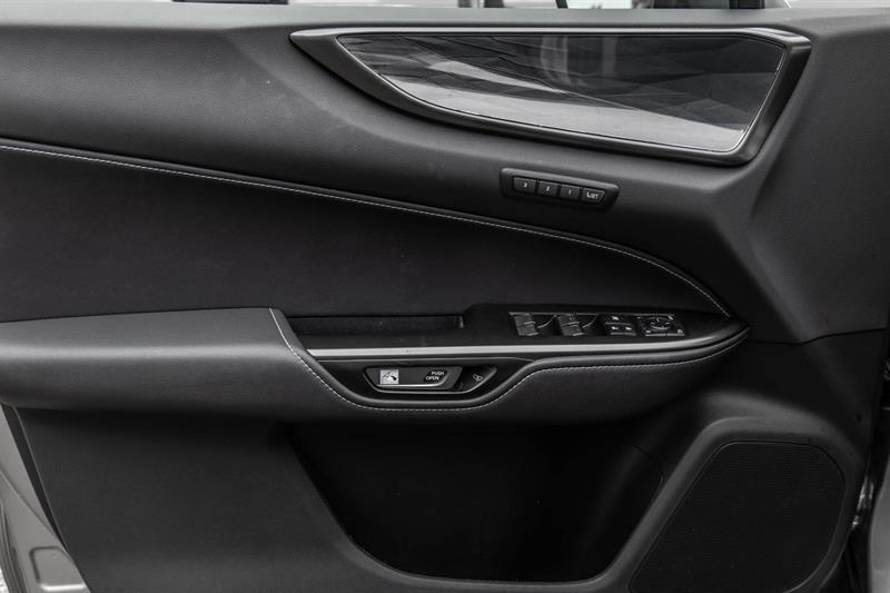 2023 Lexus NX - Image 17