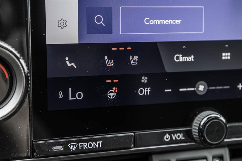2023 Lexus NX - Image 28