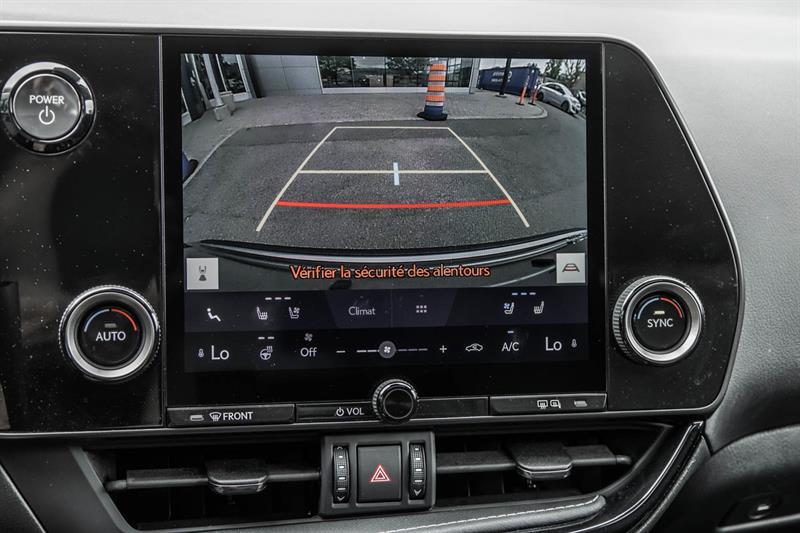 2023 Lexus NX - Image 32