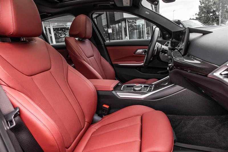 2026 Bmw 3 Series - Image 39