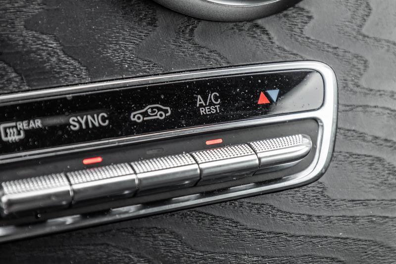 2022 Mercedes-Benz GLC - Image 34
