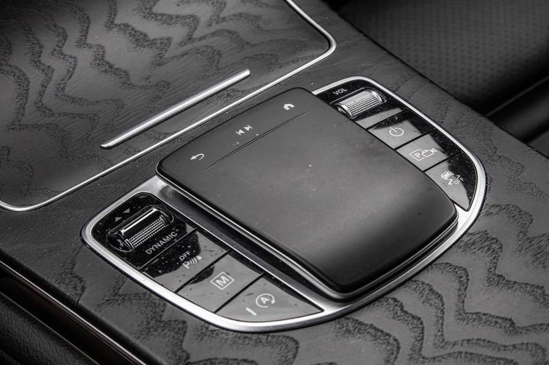 2022 Mercedes-Benz GLC - Image 35