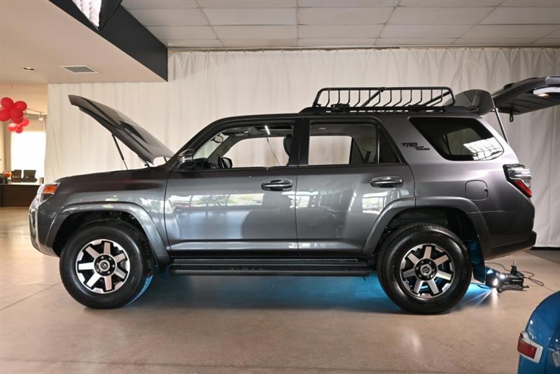 2023 Toyota 4Runner - Image 11