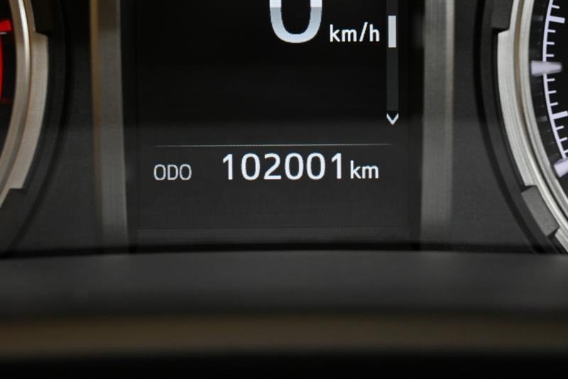 2023 Toyota 4Runner - Image 23