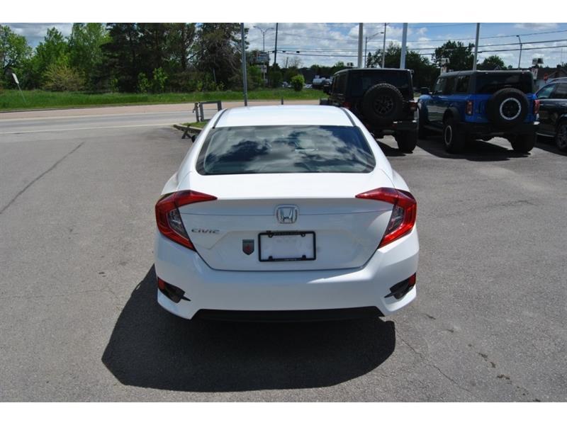 2017 Honda Civic - Image 4