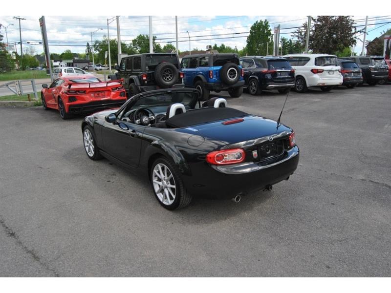 2011 Mazda Miata - Image 5