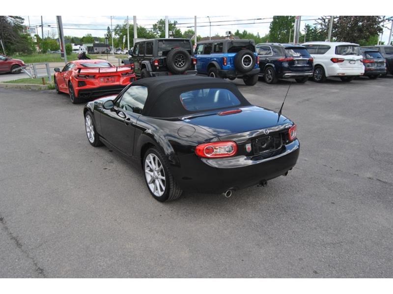 2011 Mazda Miata - Image 6