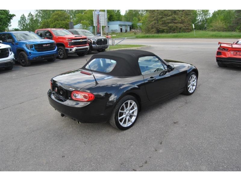 2011 Mazda Miata - Image 10