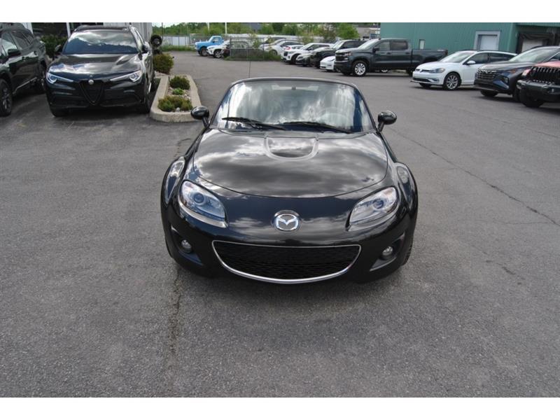 2011 Mazda Miata - Image 15
