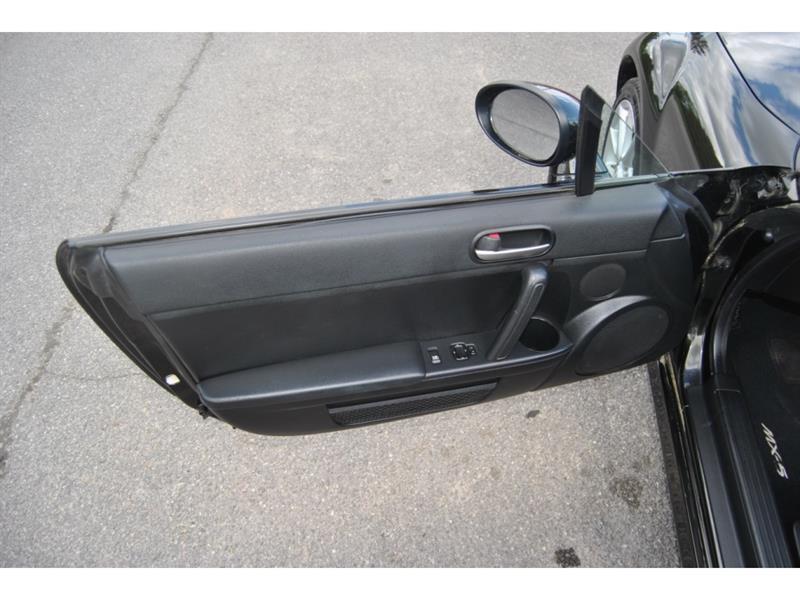 2011 Mazda Miata - Image 18