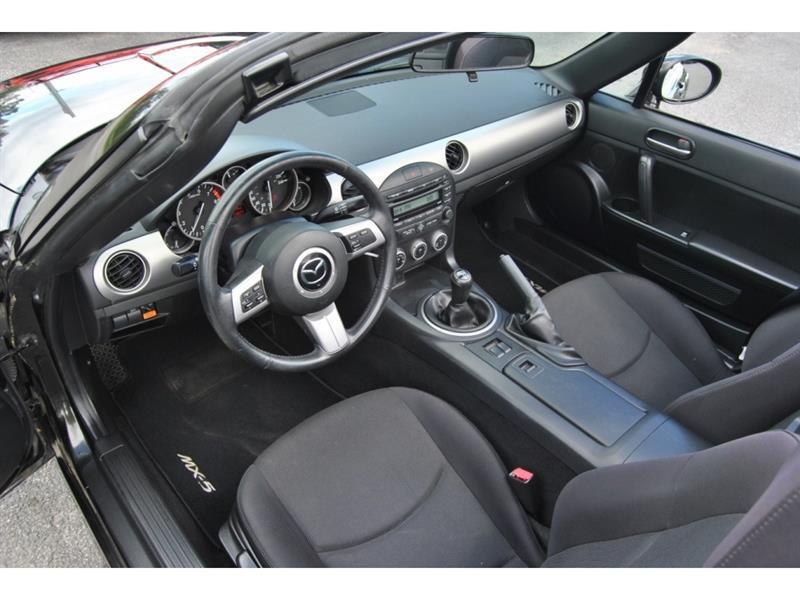 2011 Mazda Miata - Image 19