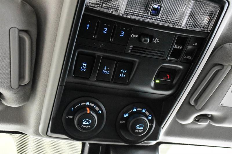 2022 Toyota 4Runner - Image 16