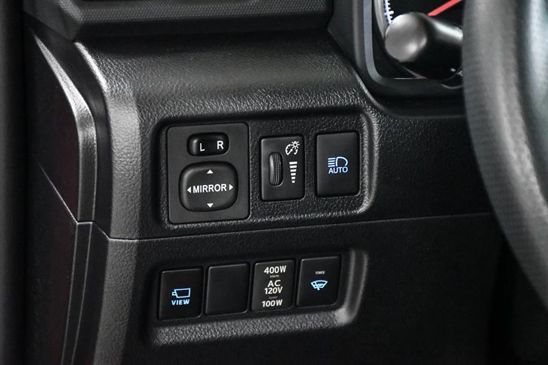 2022 Toyota 4Runner - Image 25