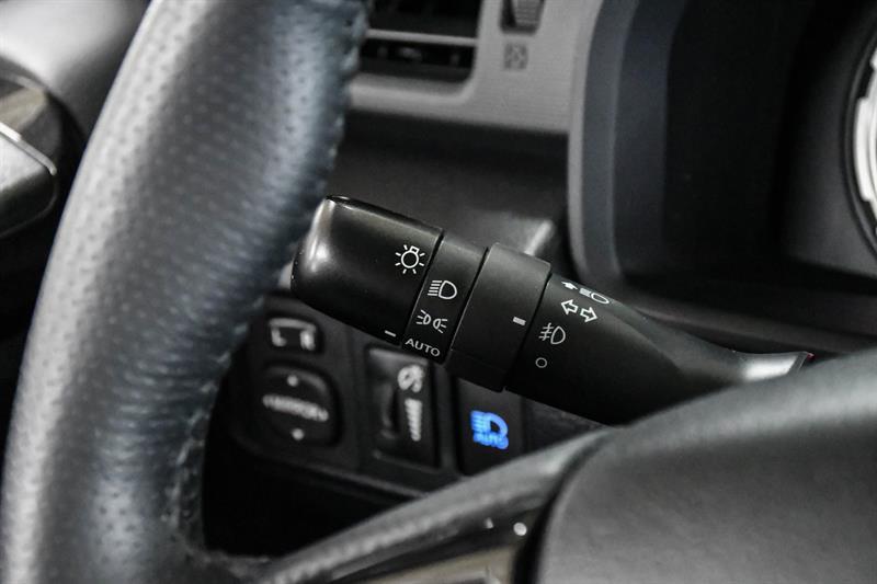 2022 Toyota 4Runner - Image 26