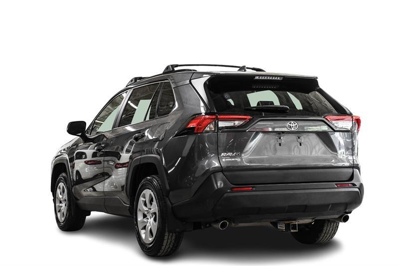 2021 Toyota RAV4 - Image 12