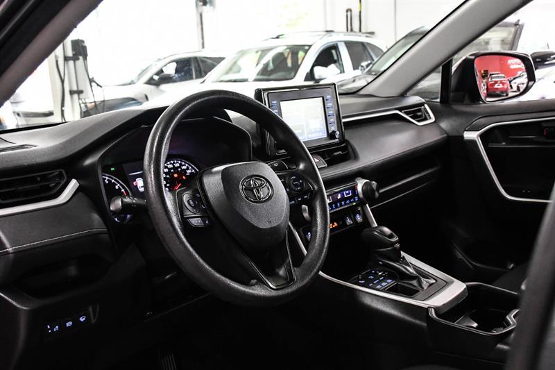 2021 Toyota RAV4 - Image 14