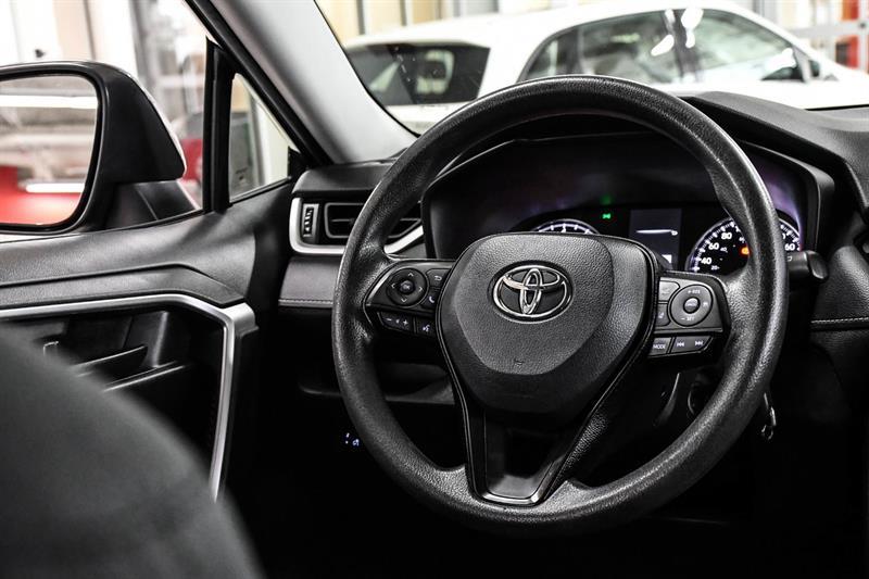 2021 Toyota RAV4 - Image 24