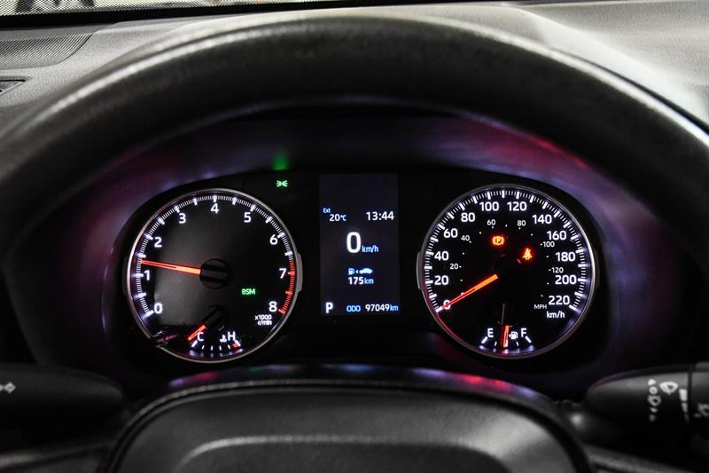 2021 Toyota RAV4 - Image 27