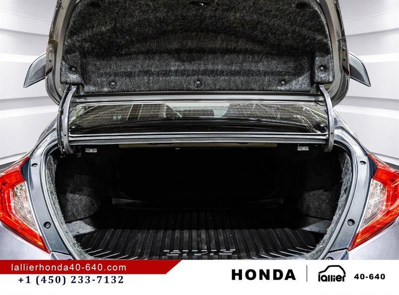 2018 Honda Civic - Image 16