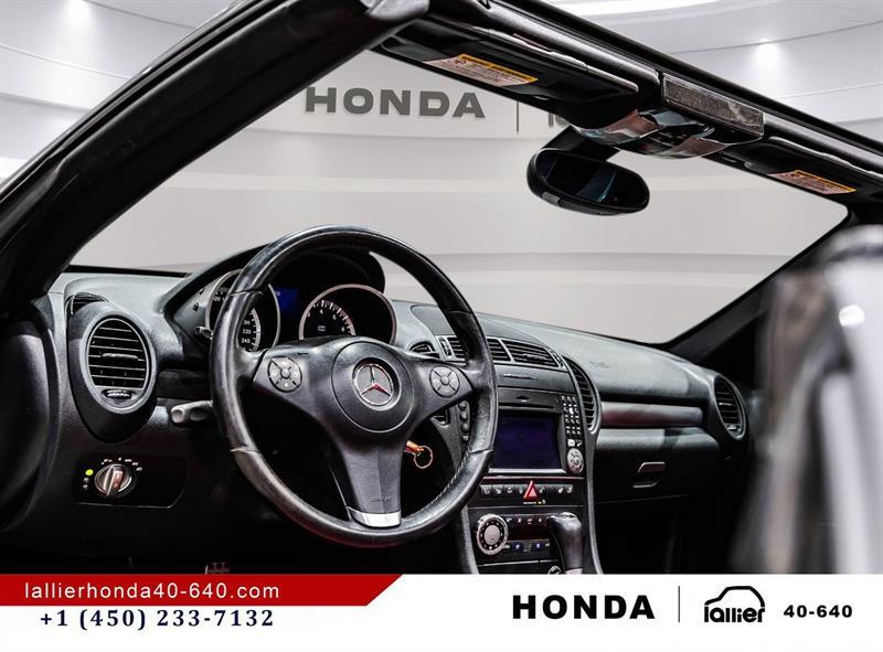 2009 Mercedes-Benz SLK - Image 17