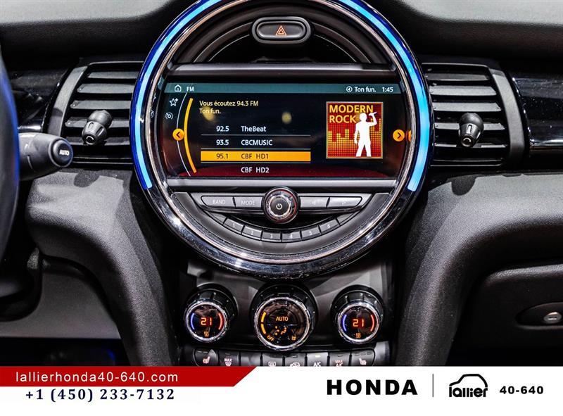 2019 Mini Convertible - Image 23