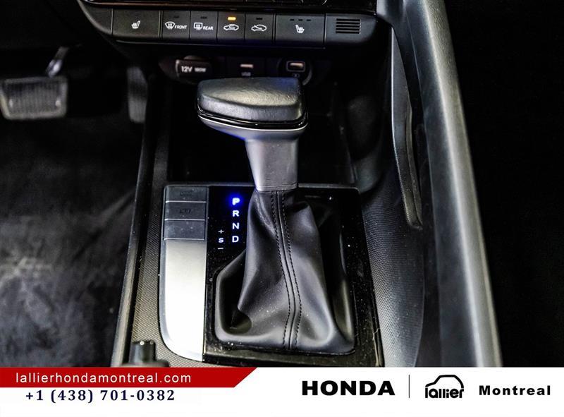 2023 Hyundai Elantra - Image 26