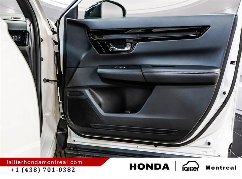 2025 Honda CR-V - Image 18
