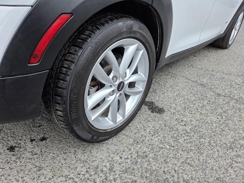 2014 Mini Countryman - Image 8