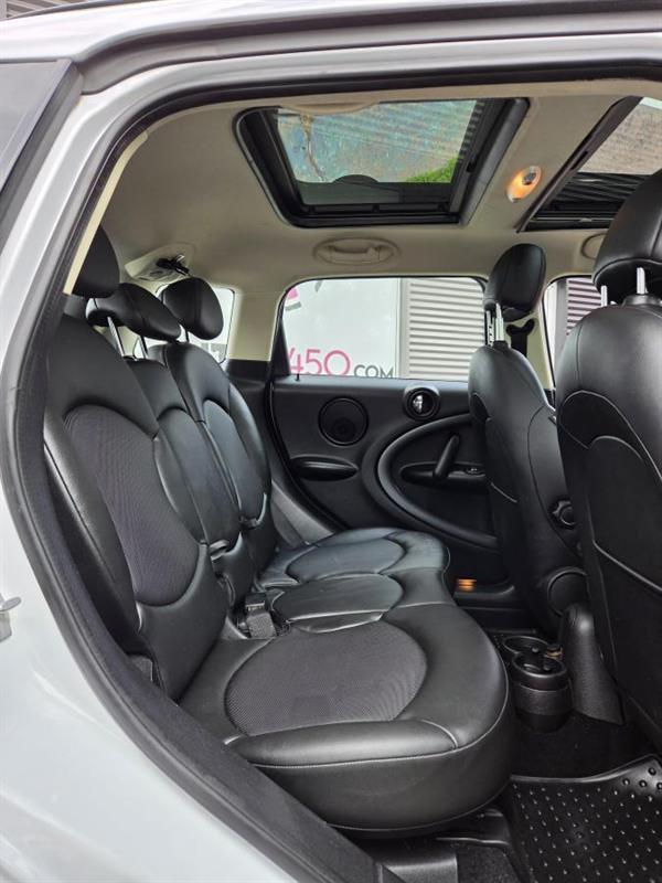 2014 Mini Countryman - Image 12