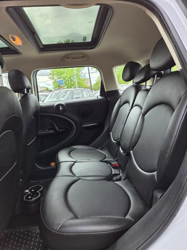 2014 Mini Countryman - Image 13