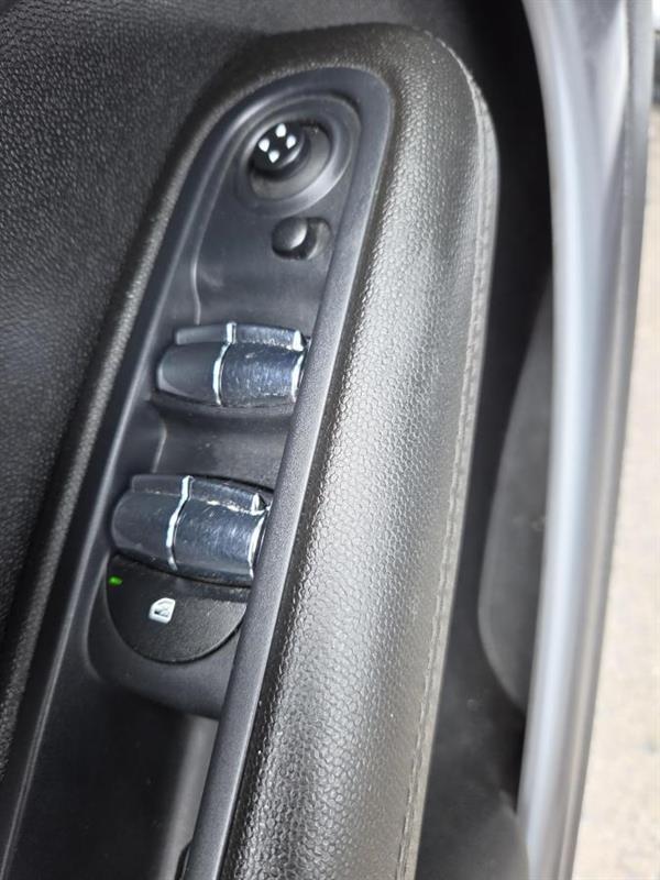 2014 Mini Countryman - Image 17