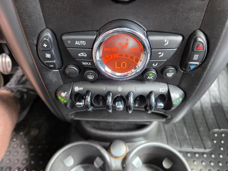 2014 Mini Countryman - Image 21