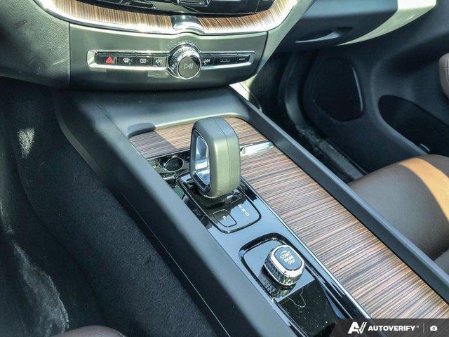 volvo XC60 Recharge 2022 - 17